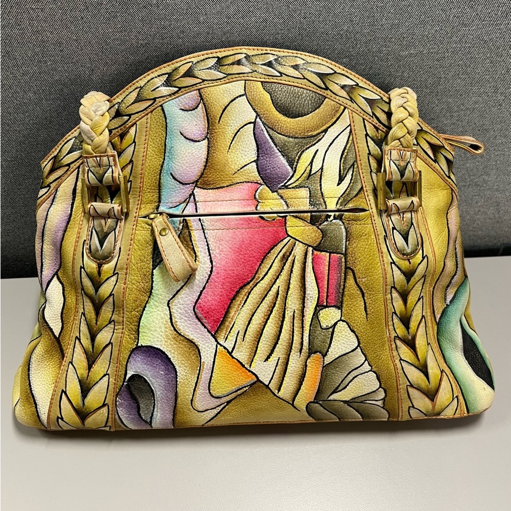 Magnifique Hand Painted Leather bag